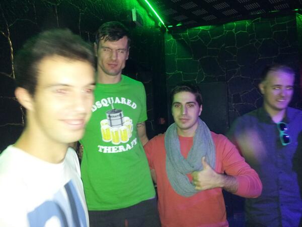 danielson222's tweet image. Con Lavrinovic d party x las noches... es un jefazo @Curi11