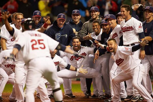 WardonSports's tweet image. Check out this picture! #Indians fans must see!! @Clesporstalk #ChasingOctober #rolltribe @coachward