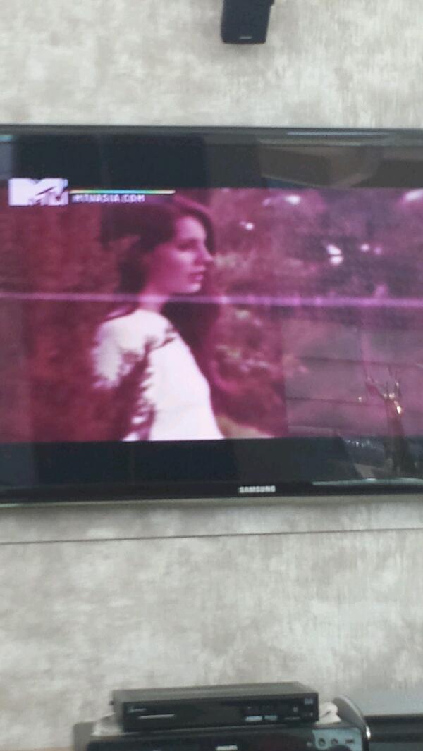 Lalalanatic's tweet photo. Lana del rey on MTV ASIA!! HURRAY http://t.co/rkIZWDBHih