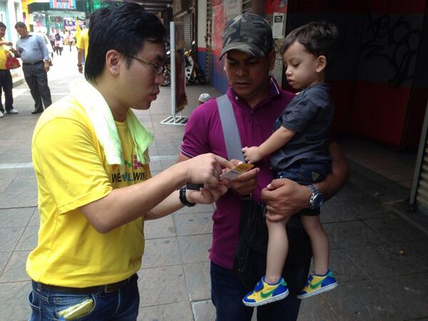 DiGiCFDT127's tweet photo. DGWWWDAY #T127 #C6 http://t.co/Y8JdBxOYLs
