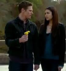 ThaliasBrother's tweet image. Flower for Piper McLean....