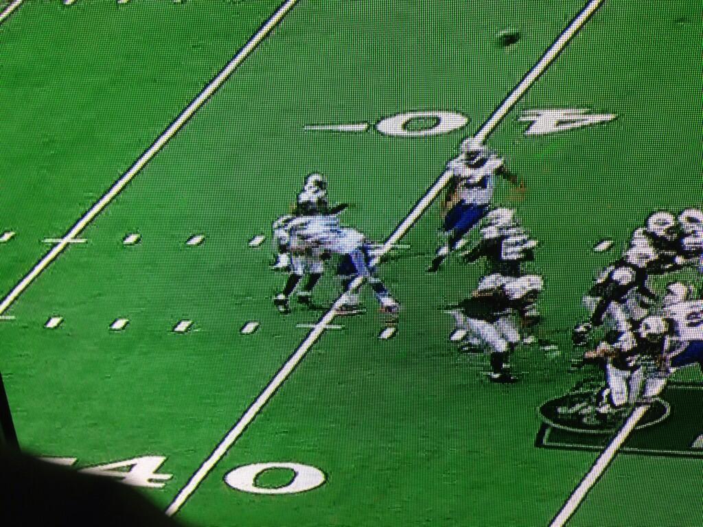 BU0XHfsCYAEeXxm.jpg:large