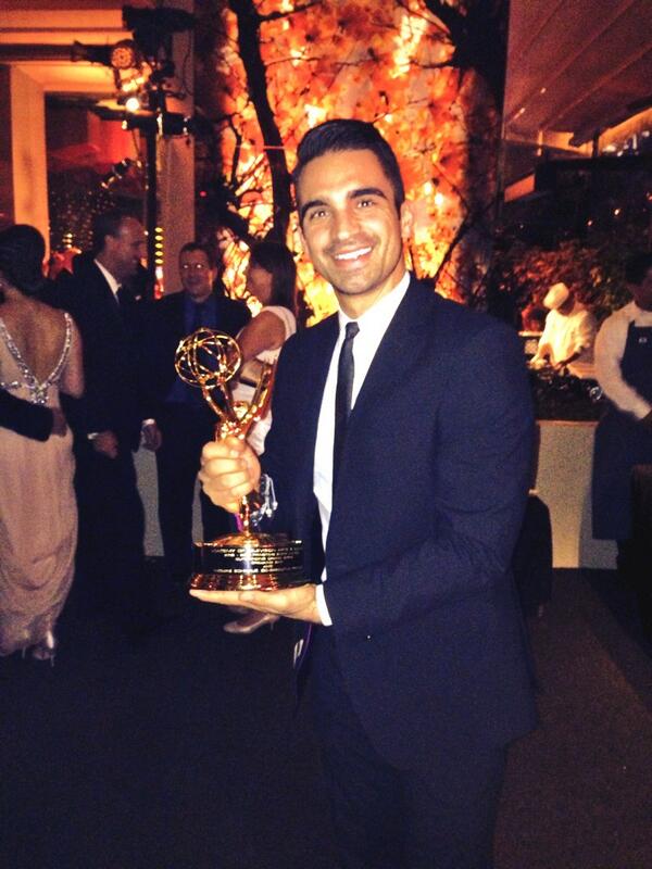 creativeanthony's tweet image. #breakingbad badass #emmy #serioushardware #winning