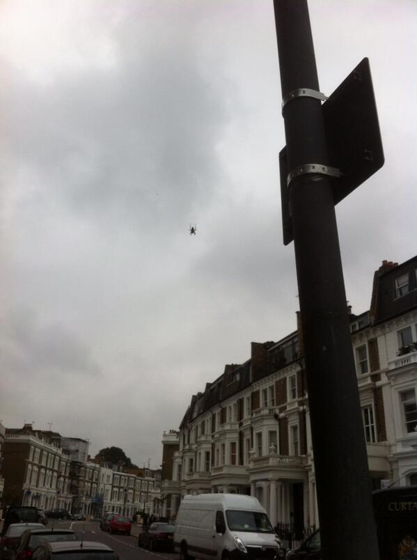 donorgasm's tweet image. Some crazy UFO...