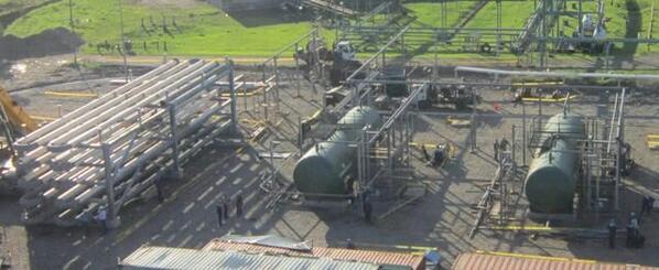 OGE_EE's tweet photo. Construccion de pulmones de#GasAsociado para garantizar generacion electrica estable. http://t.co/Y2BRGmcYAE