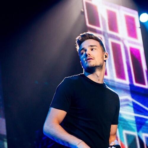 [TMH tour 2013] Photos - Page 8 BU2150FCUAA3MHN