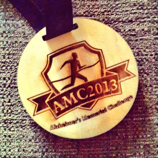 nicolenemostert's tweet photo. Thank u so much @ryananley for surprising us with this!!! A million life changing memories @Alzheimers_Run http://t.co/tQuqMAohqN