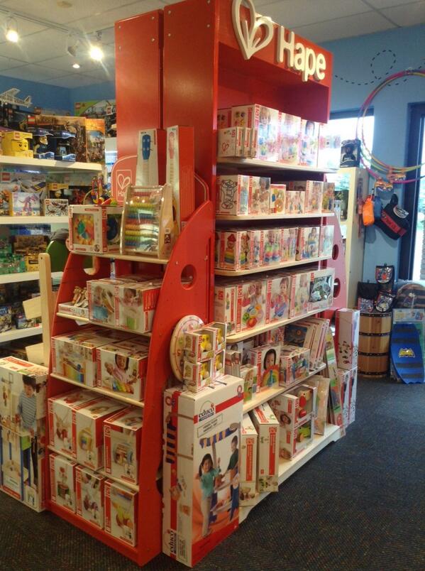 zippityzoom's tweet photo. I'm so Happy or Hape is here! http://t.co/ywQ8zdT1kW