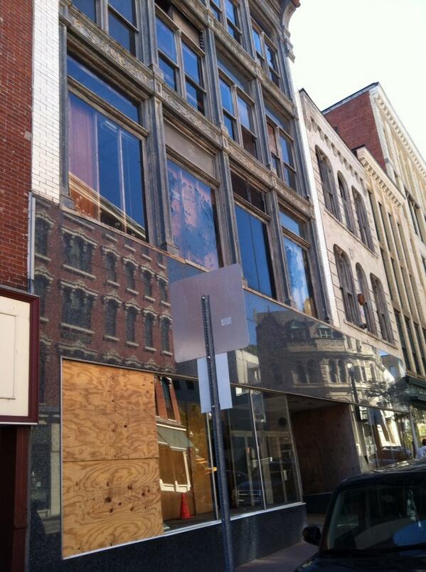 tina detelj tweet media