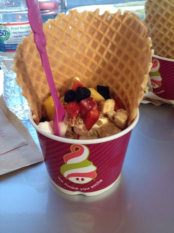 michellezando's tweet photo. @menchies williamsburg grand opening celebration got this for $1! http://t.co/fsiR5mzNk1