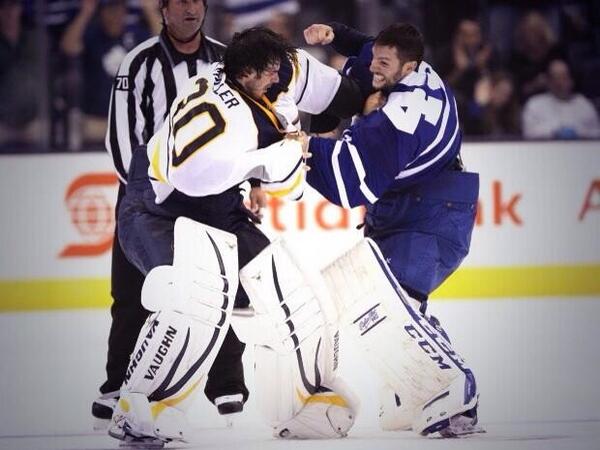 tendysetups's tweet photo. Who loved that tendy fight last night? http://t.co/tml8ZuKgAg