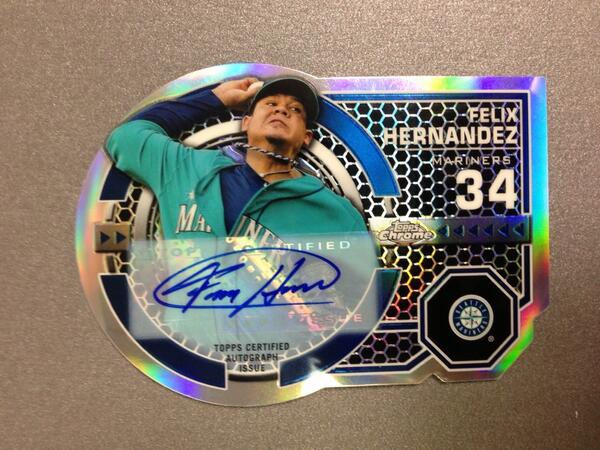 Topps's tweet photo. This card is for for a King! @RealKingFelix @Mariners 2013 Topps Chrome Street Wednesday! #diecutcrazy http://t.co/ppSEliFdXZ