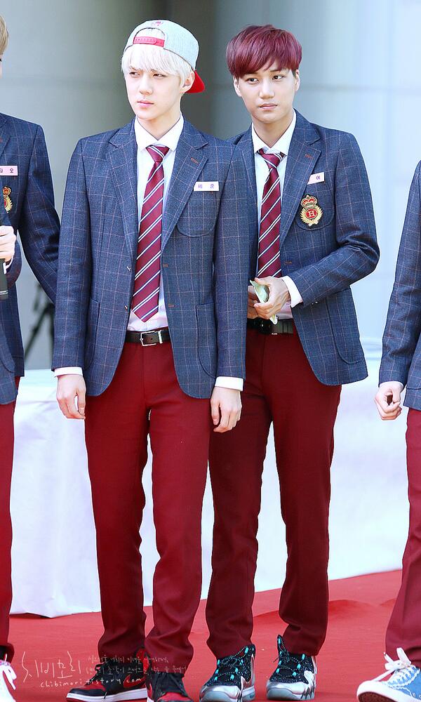 hunchibikrub's tweet photo. @ktaex89_ มุมิมากปะครับพี่ตัวเล็ก http://t.co/QlYAATt5ck