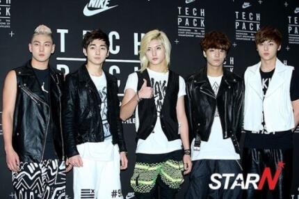 BU6012GCUAAAiyh.jpg:large