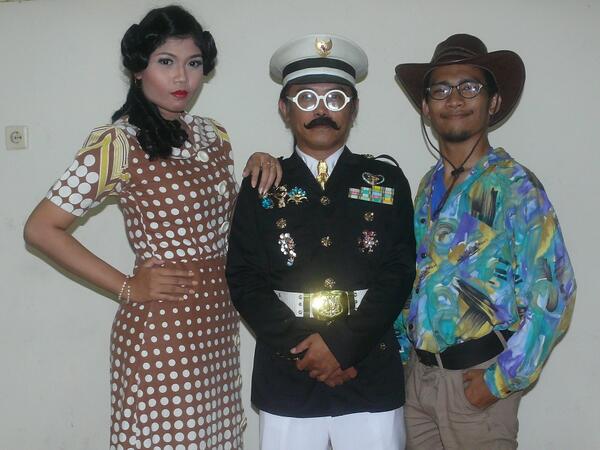 “<a href="/HAS0E/">hasoeindonesia</a>: kesenian adiluhung <a href="/mipajadul/">LaguLama the end</a> <a href="/YarryAdlyana/">yarry adlyana</a> ”