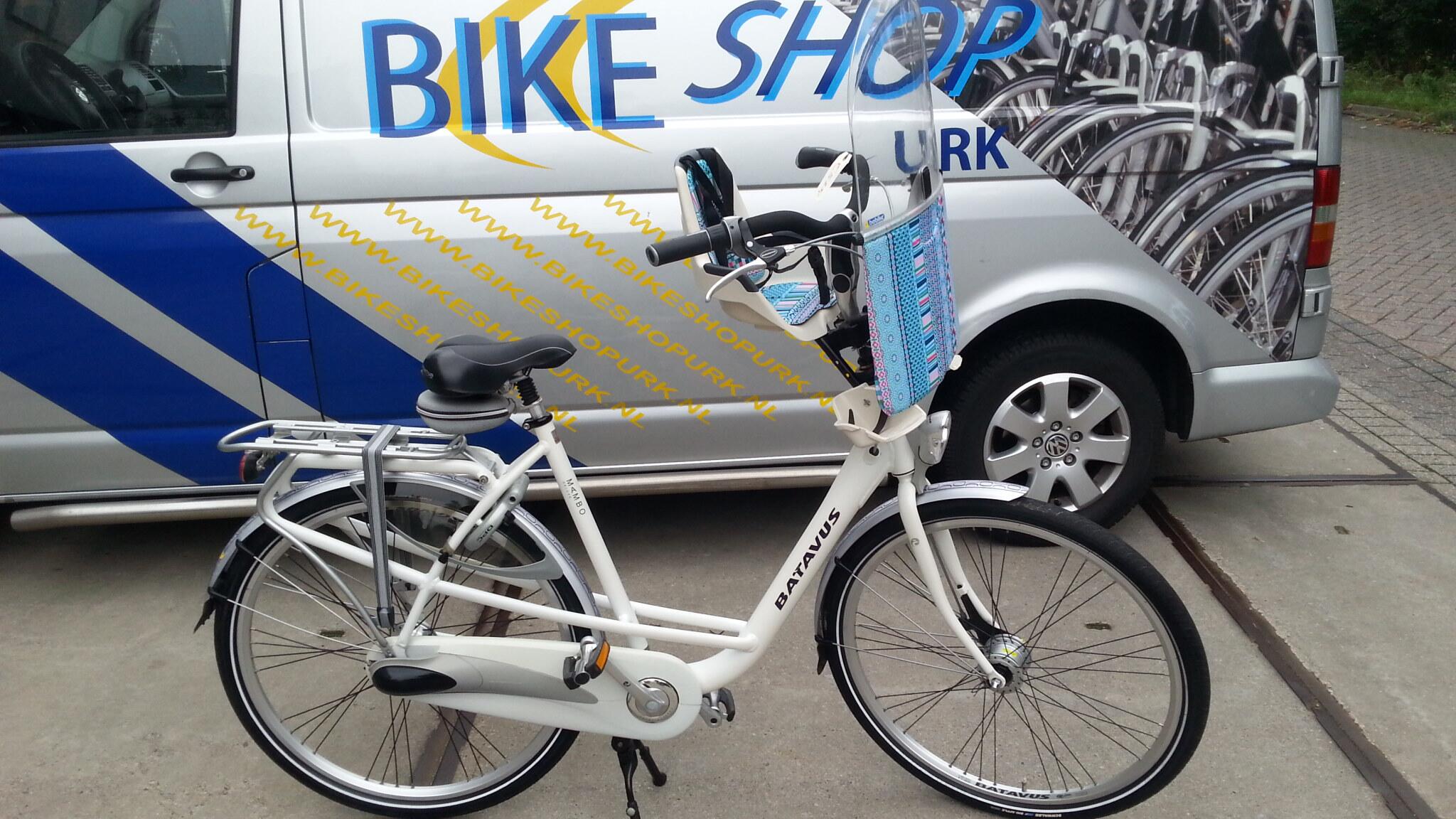 Bikeshop Urk auf Twitter: „#ingeruild batavus mambo de luxe moederfiets in  nieuwstaat incl voorzitje nu voor 525 euro bij @bikeshopurk  http://t.co/qLM7gZcAOd“ / Twitter