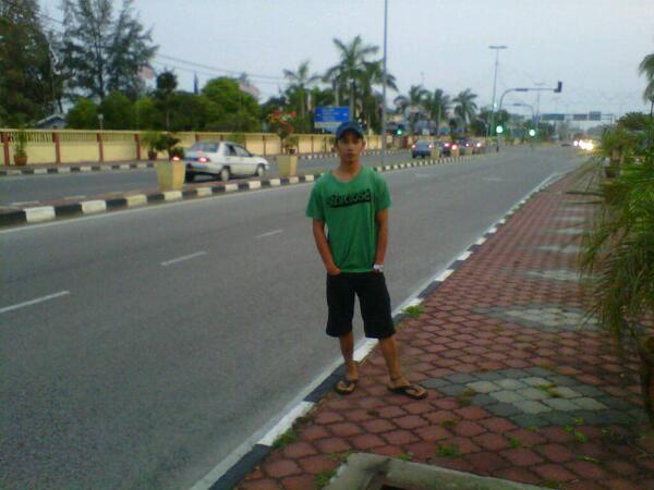 okypopaye's tweet photo. Mlysia http://t.co/ermQbaFAD3