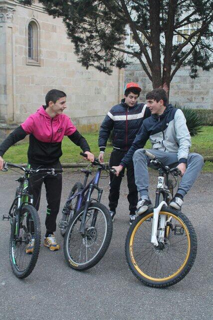 Loos5C's tweet image. Aquellas mandadas @AlexLopez3C @Miguel_Janeiro7 @sang_15hockey