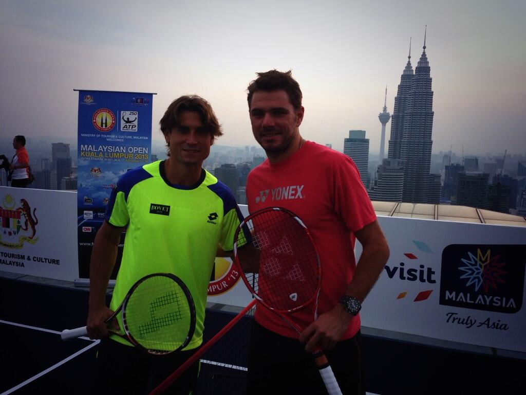 Stanislas Wawrinka y Roger Federer - Página 5 BU7j7vPCcAAg0wR