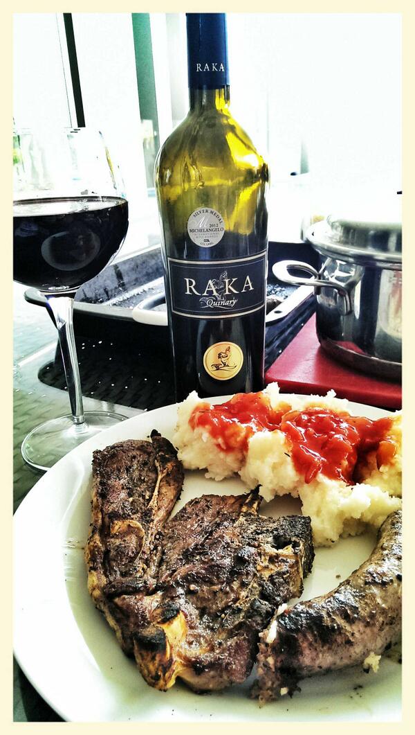 BrandonScheltie's tweet photo. Happy Braai Day! #braai #raka #southafrica #wine http://t.co/Wsbwiuj952