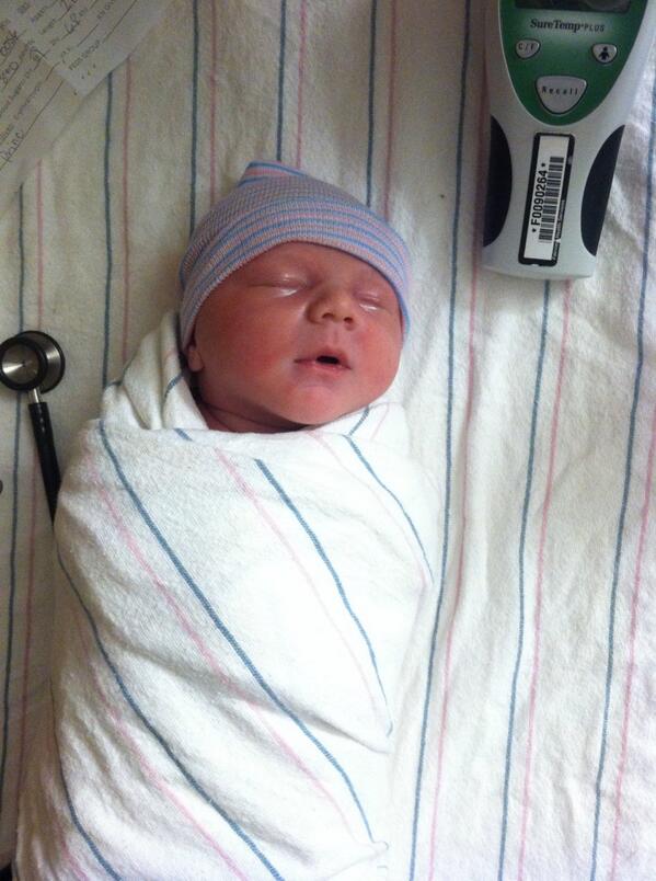 temmel's tweet image. It's a boy! Dashel Ryan was born early this morning and everyone is doing fine.