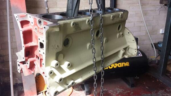 JTR_Engines's tweet photo. Our staff are here to assist with all aspects of engine reconditioning, even if you just need advice. #hampshirehour http://t.co/tHYV2Q3GYJ