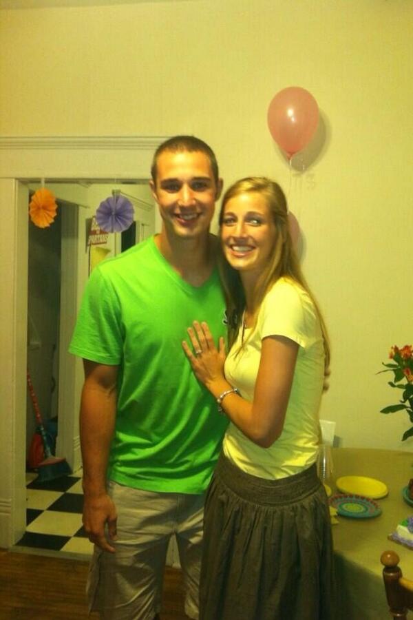 K_Craft5's tweet photo. So happy for these two!!  ☺☺😊 http://t.co/QzazPuf6q3