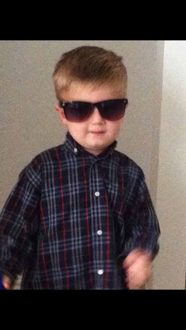 CreanyCCFC's tweet photo. My little Rock N Roll star #Stanley http://t.co/cfTLcrE5C6
