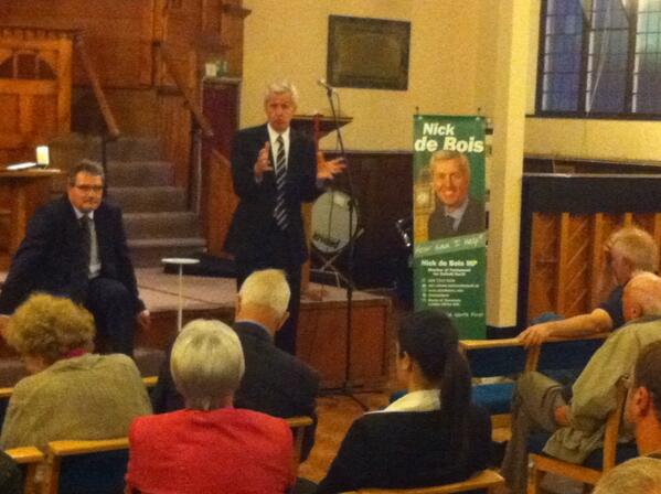 Nick_Direct's tweet image. #NickDirect meeting underway with questions on the NHS &amp;amp; Bush Hill Park event licence