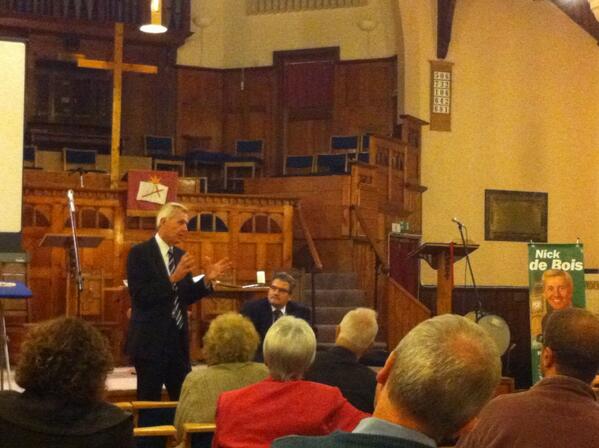 Nick_Direct's tweet image. Questions now on fast food take-aways, planning law and regeneration @nickdebois