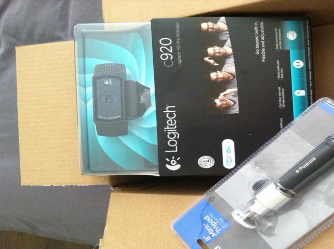 Yayyyyyyy I love getting presents! http://t.co/MIAjEOC9lV<a href="/tag/goodmorning"class="tags"><span>#goodmorning</span></a><a href="/tag/spoiled"class="tags"><span>#spoiled</span></a><a href="/tag/tilt"class="tags"><span>#tilt</span></a>