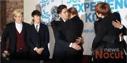 labunyaumin's tweet photo. RT @Luv_Opera: The full picture, Shindong and Donghae watching Kangmin and Eunwook. LOL http://t.co/gM82NvyMAY
