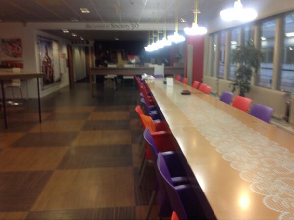 GeertTeunissen's tweet image. Een nu nog lege ruimte voor straks weer een #PowerController bij #mputrecht met o.a. @petervossherpas