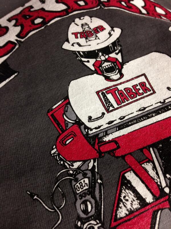 bnwscreenprint's tweet photo. #screenprinting #screenprint #5colour #yeg #leduc #bnw charcoal #gildan #oilfeild #getyourclothingprintingwithus http://t.co/kUgTUtEjUA