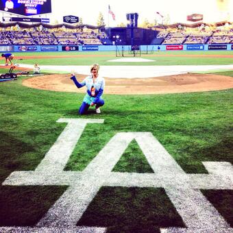 My first baseball game! #LA #Dodgers ? ⚾?? http://t.co/a7cnyIjf2L