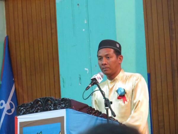 RELA_KLANG's tweet photo. RT @relabeluran_sab: Majlis d mulakan Dgn Bacaan Doa bgi mbrkati majlis @KP_RELA @samasuddin_sab @rela_sabah http://t.co/tD2Xs2ObCL