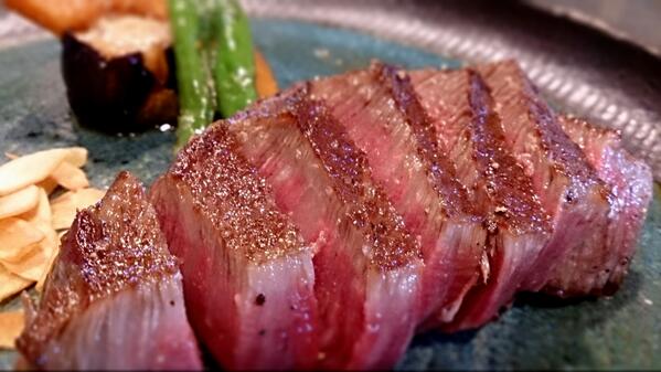 ステーキレストランそうま すて きな時間を過ごしませんか 銘柄に拘らず美味しいお肉を 葉山のステーキレストラン そうま 月曜定休日 046 875 00 こんな感じで如何でしょうか V Http T Co Hnkkwdatsz