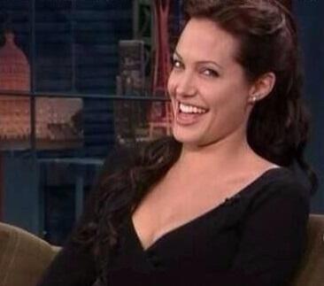 ну ты звони если что. покажи картинку какую нибудь там. я хз картинка. ну ладно так и быть. я ничего не знаю мем.