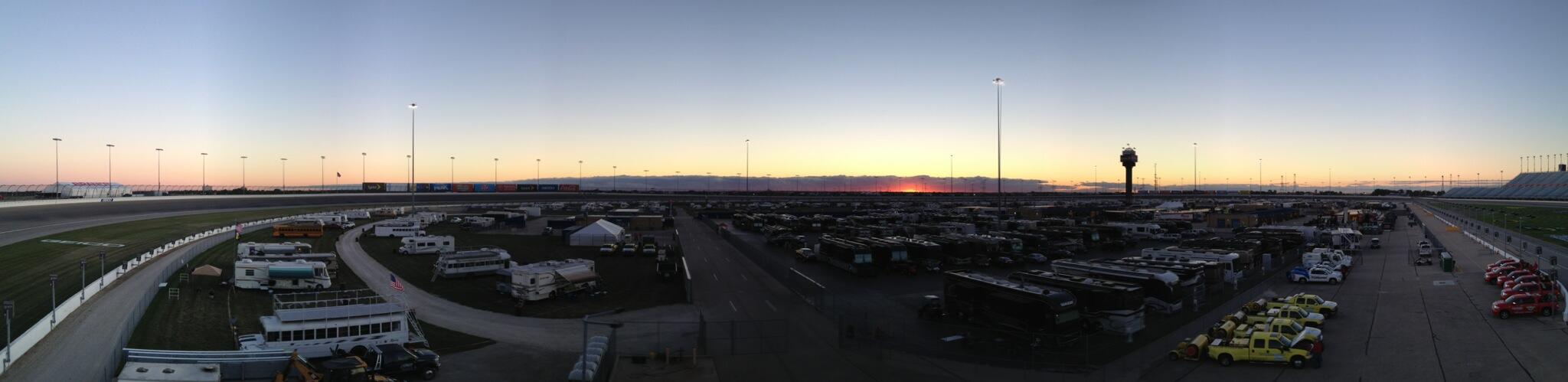 BUCjgvZCMAAXQn5.jpg:large