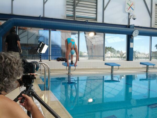 ActioSM's tweet photo. #ACTIO! Seguimos con el rodaje! @Melani_Costa es la nueva imagen de #Callaghan! #Madrid #Natación #publicidad http://t.co/hxXmdCs2vJ