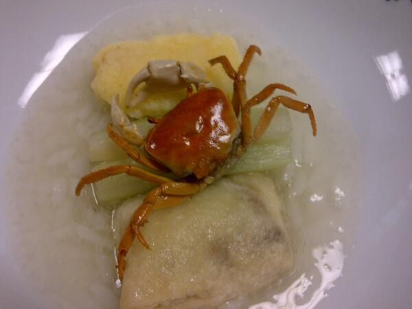 breaking news from japan: tokyo-based crab drowned into Soave #soavebytheglass @WellcomAlba @IlSoave