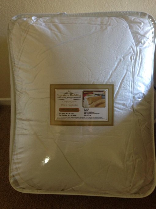 Love my new comforter!!  Thank you lover! #wishlist http://t.co/PASjL5gRCM<a href="/tag/wishlist"class="tags">#wishlist</a>