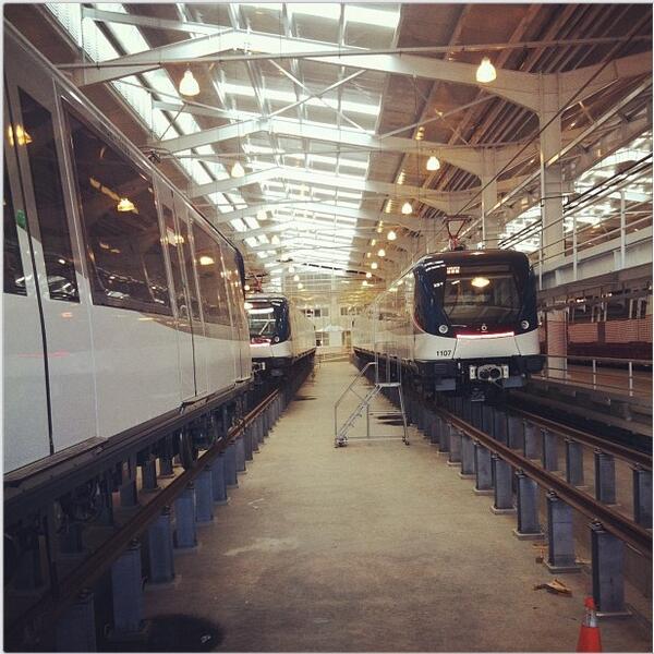 DiaaDiaPa's tweet photo. Histórico. El Metro de Panamá buscará resolver el problema del transporte, aún se desconoce el costo del peaje. http://t.co/RVTbfVSPwR