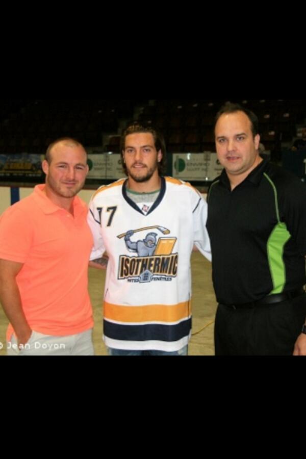 oligny55's tweet photo. Hate de commencer demain le training camp avec ma nouvelle equipe #isothermic #thetford #lnah http://t.co/cM1EnkiaeB