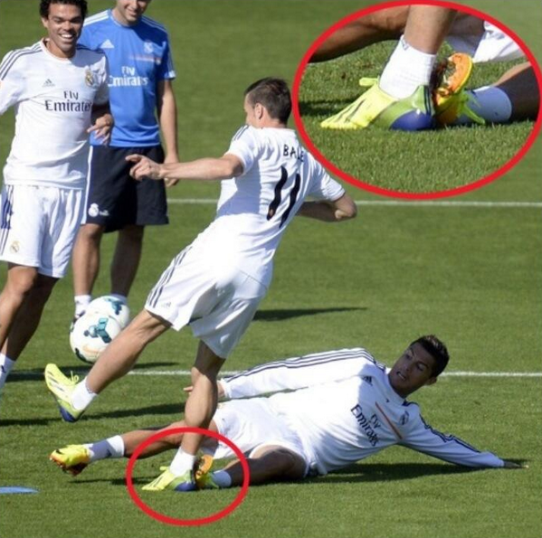 Llourinho's tweet photo. Parece que ya se ha enterado que ha costado más que él. http://t.co/T5VxgtnNoV