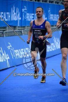 robbyricc's tweet photo. Here's a sneaky pic from the aquathon finish line. 18m29s for the 5k alongside the stalwart Piers Pirow. http://t.co/KWke0nzygM