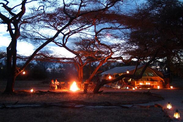 Hi..., SSSShhhhhhh......Night Camp inside chobe.... Be aware of wild animal.... #chobe #safari #lodge