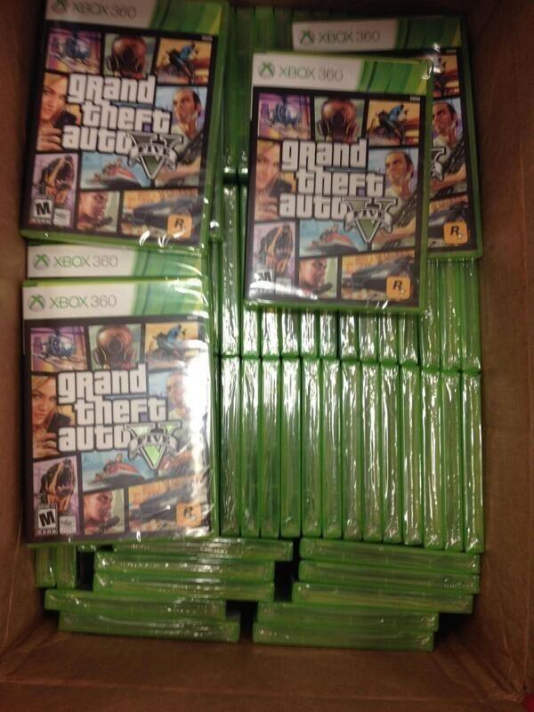Richiebenaud1's tweet photo. I have 10 copies of #GTAV to give away. To enter simply RT this. RB http://t.co/94mNx99gkw