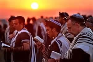 MessiahEmissary's tweet photo. #YomKippur #Fating #Prayer #Repentance #May #Gd #write #your #name #in #the #Book #of #Life Have and #easy #fast! http://t.co/gbRFFRMaDx