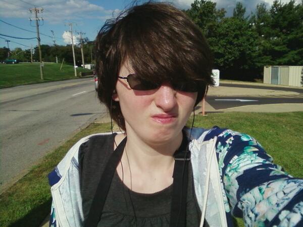 TheMelyssaK's tweet image. Transitions lenses don't transition very well. #InventionFail